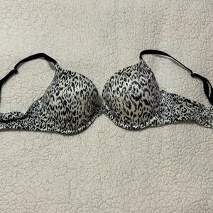 Victoria’s Secret bra